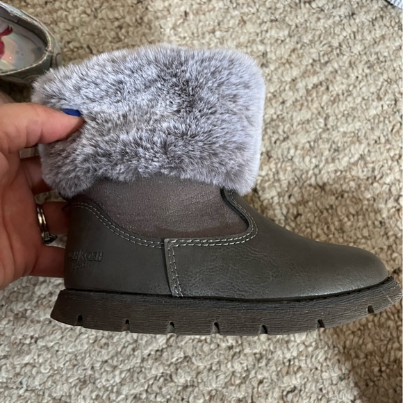 Toddler boots with fur - Picture 2 of 2
